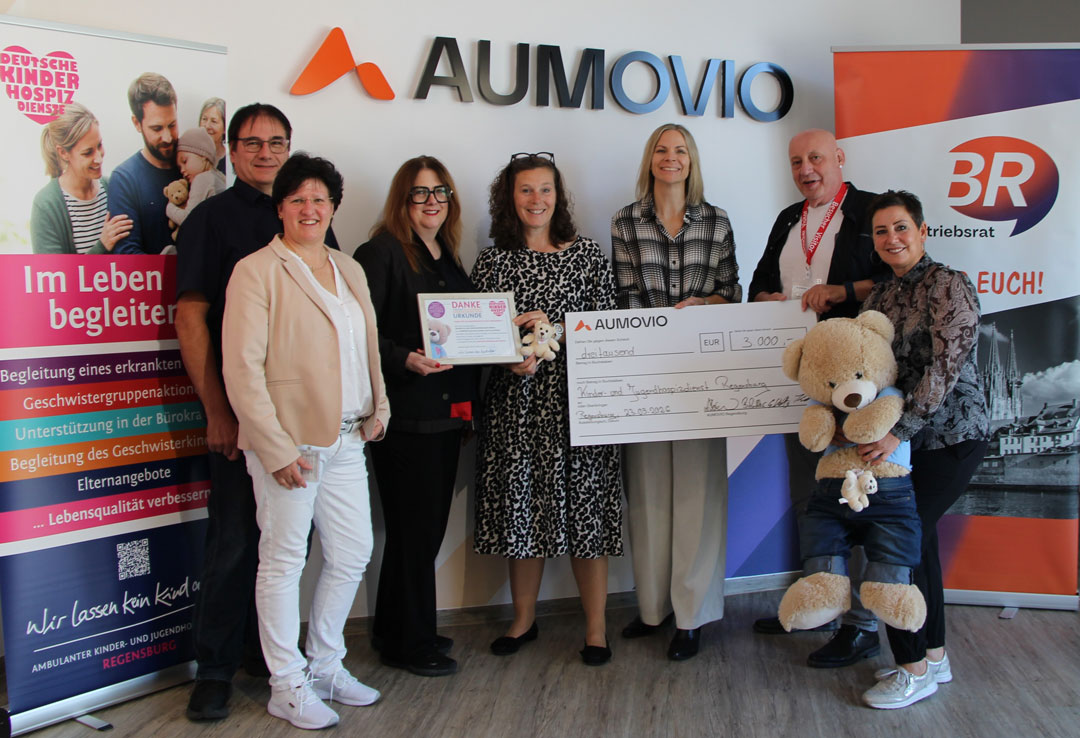 Regensburg Aumovio Spendenuebergabe